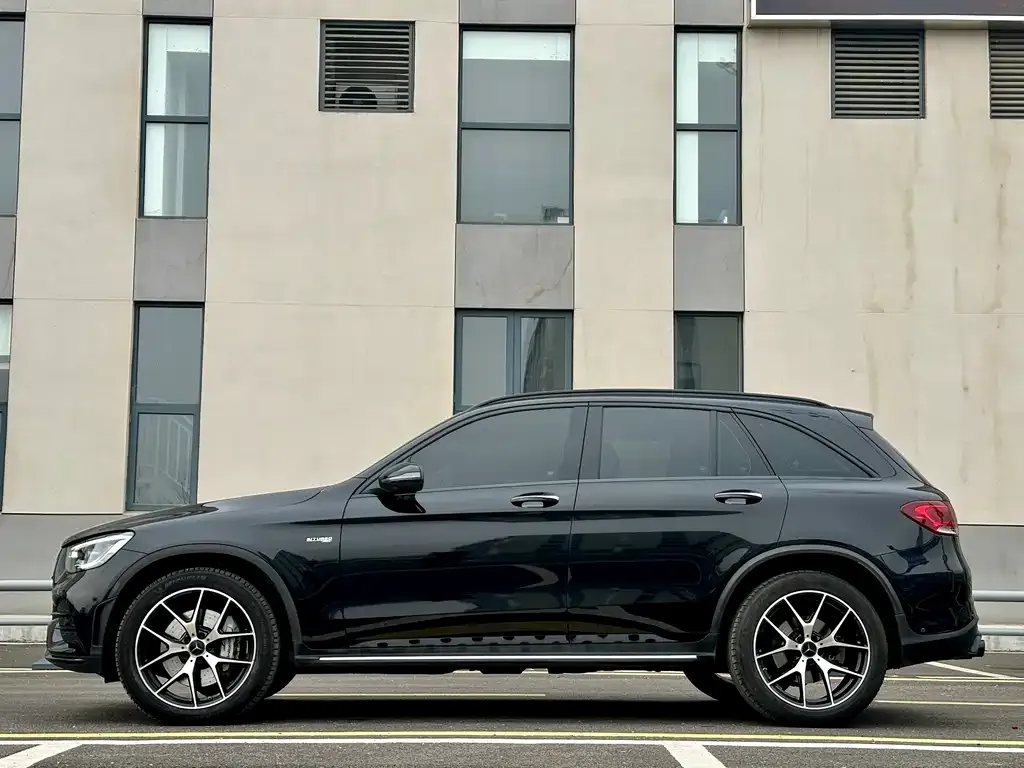 Mercedes-Benz GLC AMG 2022 из CN, фото 2