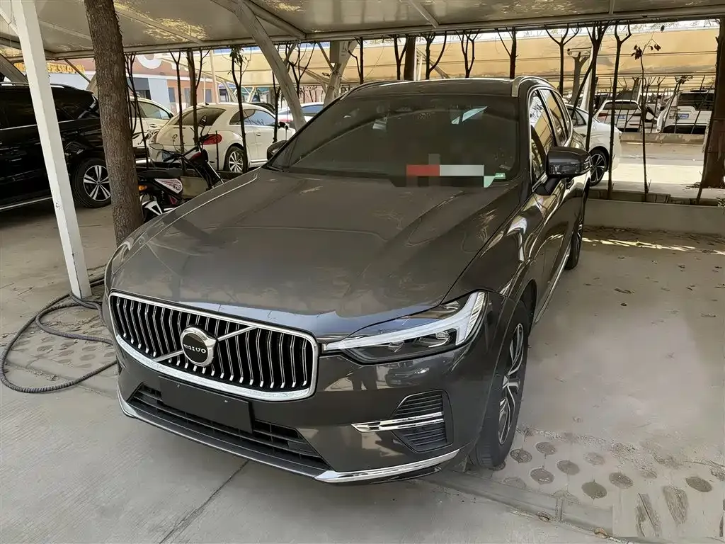 Volvo XC60 — фото 4