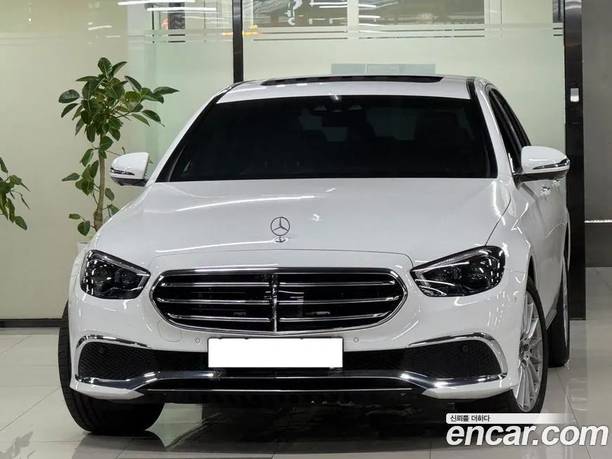 Mercedes-Benz E-Class 2023 из KR, фото 1