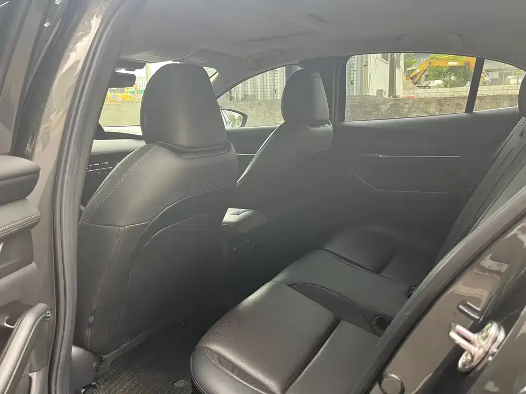 Mazda 3 Axela 2021 из CN, фото 2