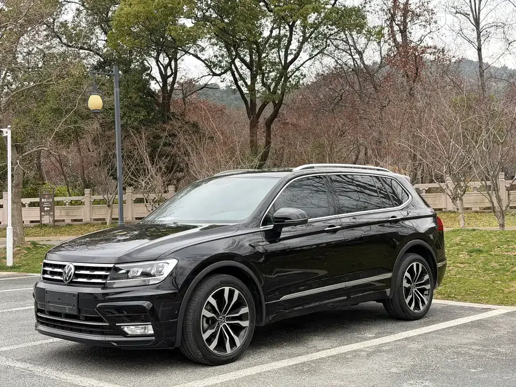 Volkswagen Tiguan L 2021 из CN, фото 1