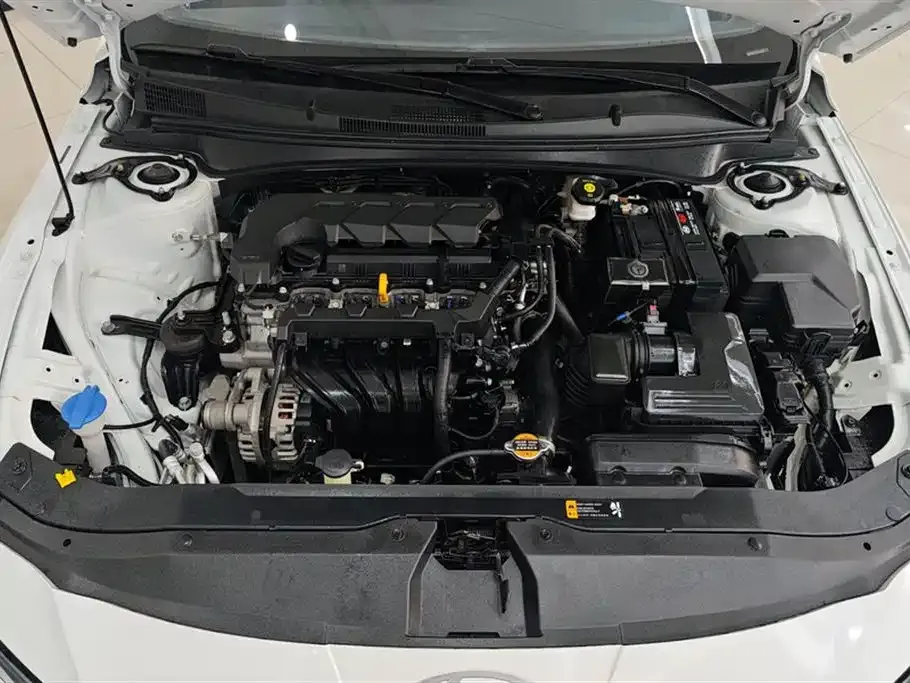 Hyundai Elantra 2024 из CN, фото 5