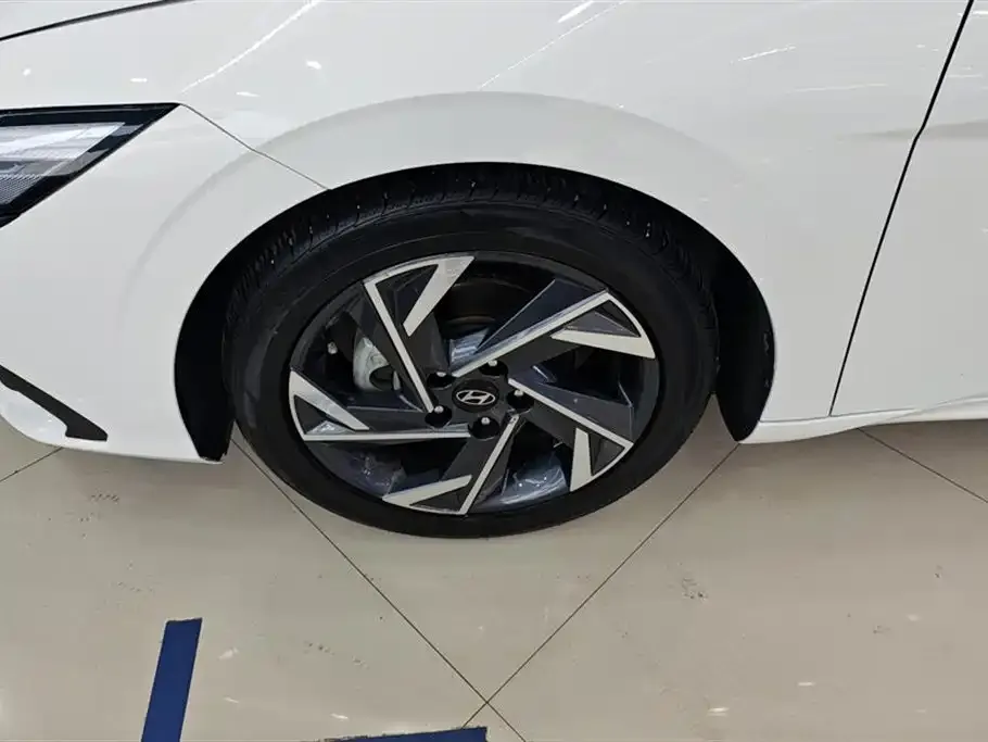 Hyundai Elantra 2024 из CN, фото 6