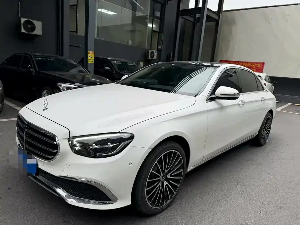 Mercedes-Benz E-Class 2022 из CN, фото 7