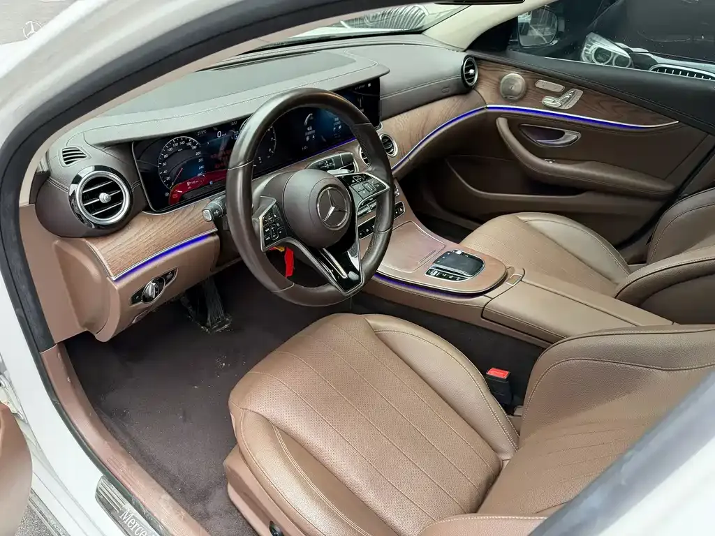 Mercedes-Benz E-Class 2022 из CN, фото 3