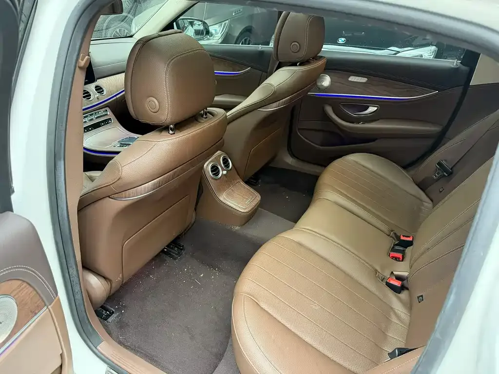 Mercedes-Benz E-Class 2022 из CN, фото 8