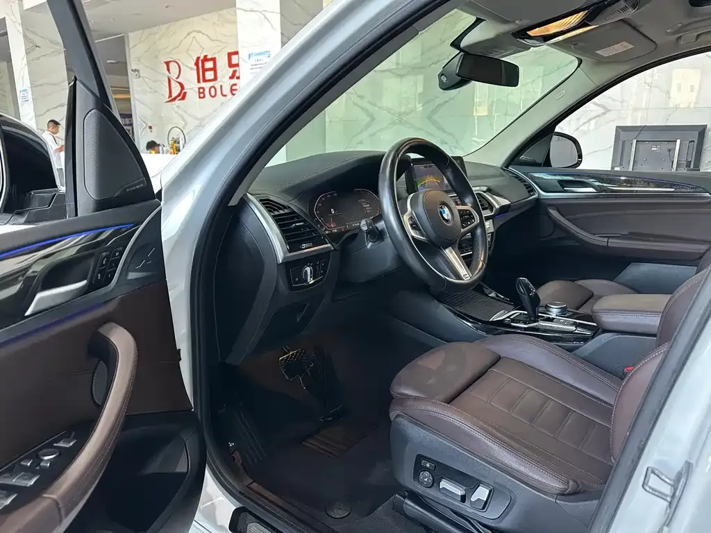 BMW X3 2021 из CN, фото 3
