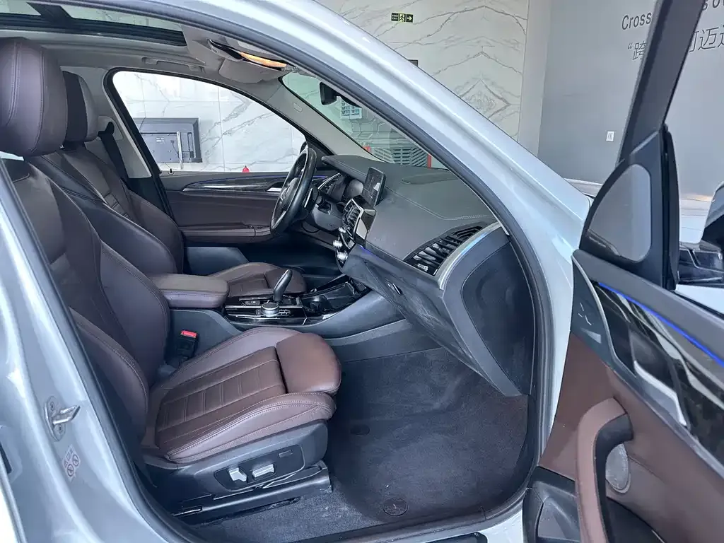 BMW X3 2021 из CN, фото 6