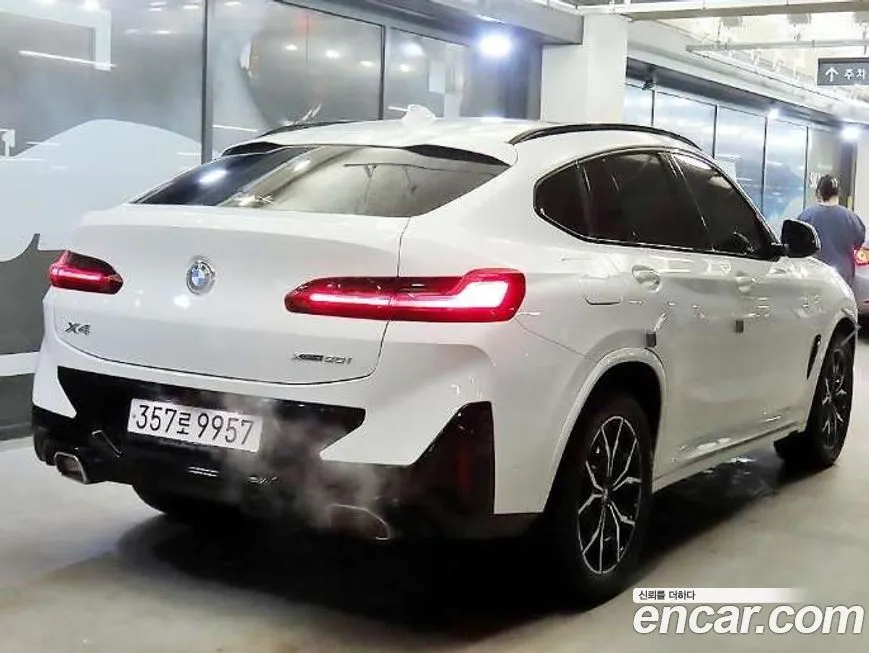 BMW X4 — фото 6