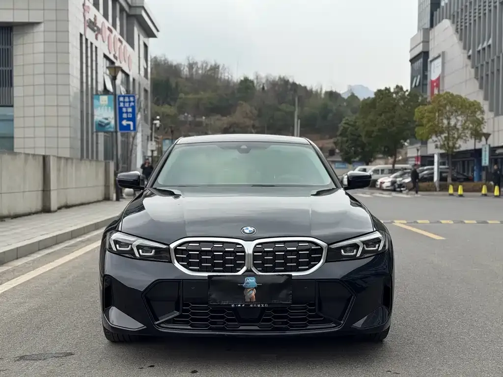 BMW 3 Series 2025 из CN, фото 3