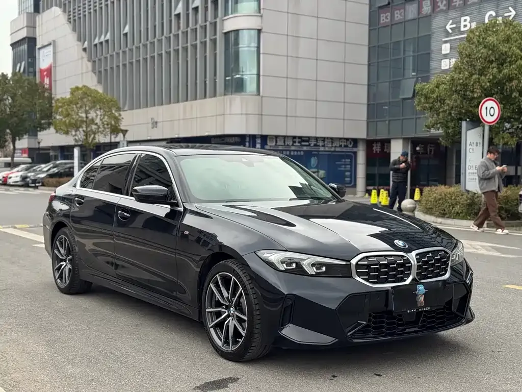 BMW 3 Series 2025 из CN, фото 6