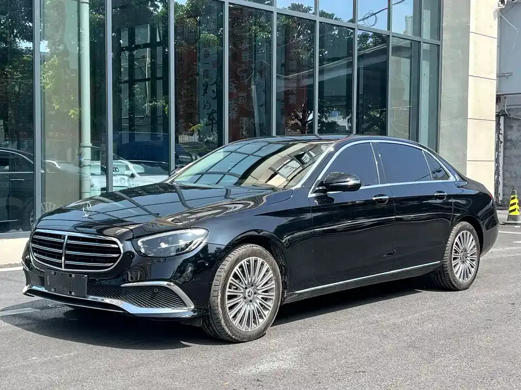 Mercedes-Benz E-Class 2023 из CN, фото 1
