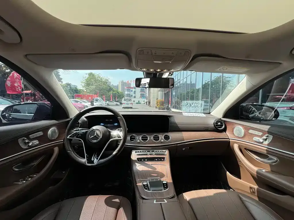 Mercedes-Benz E-Class 2023 из CN, фото 4