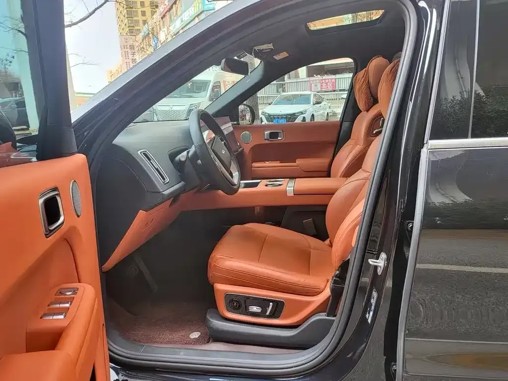 Li Auto L8 2023 из CN, фото 3