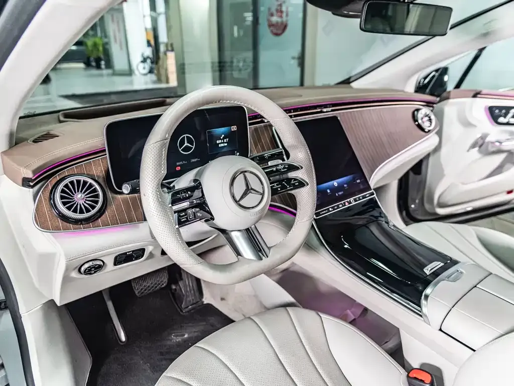 Mercedes-Benz EQE 2025 из CN, фото 4