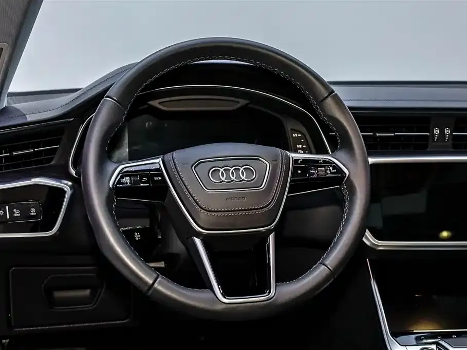 Audi A6L — фото 3