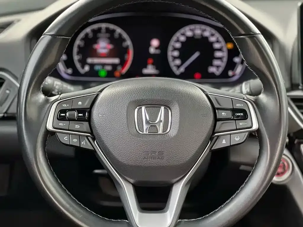 Honda Inspire — фото 6