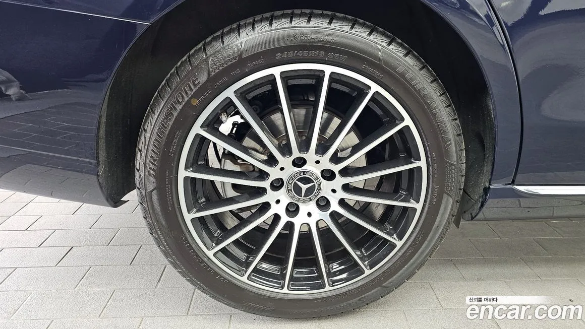 Mercedes-Benz E-Class 2021 из KR, фото 9