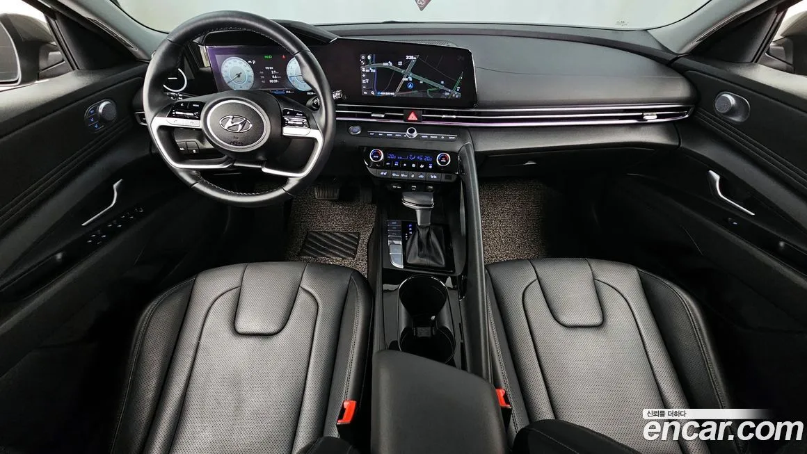 Hyundai AVANTE — фото 4