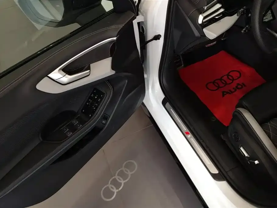 Audi A5L 2025 из CN, фото 5