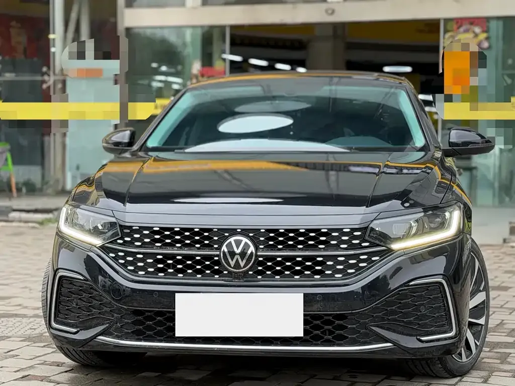 Volkswagen Passat — фото 4