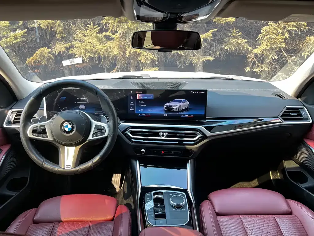 BMW 3 Series 2023 из CN, фото 2