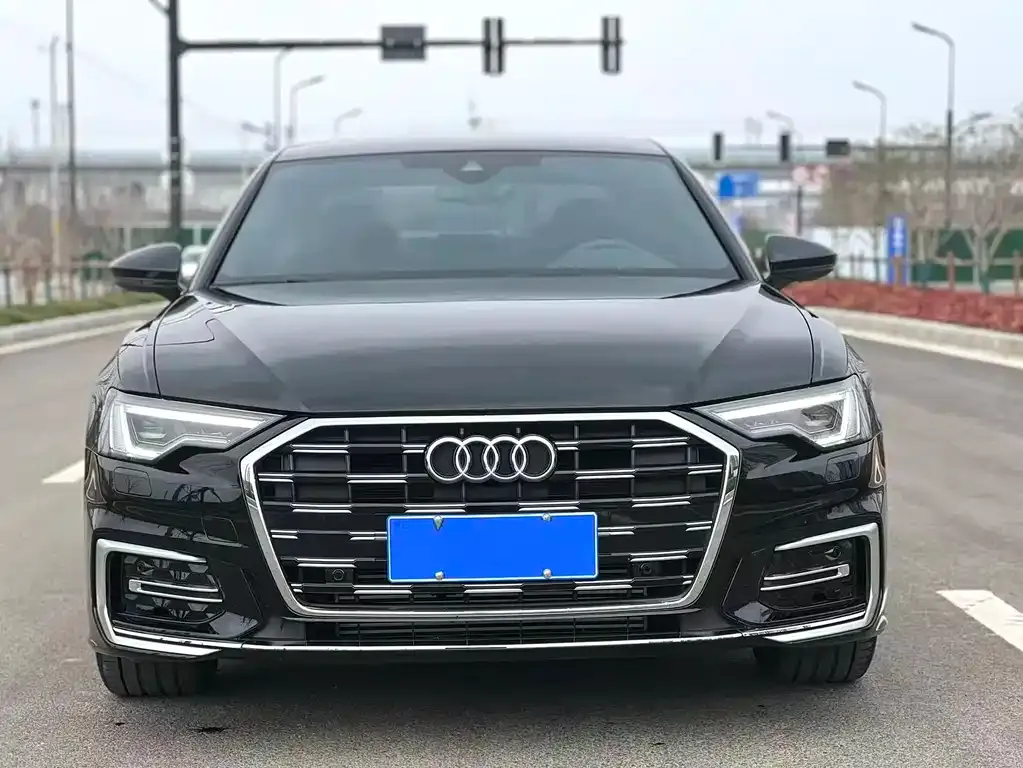 Audi A6L 2025 из CN, фото 4