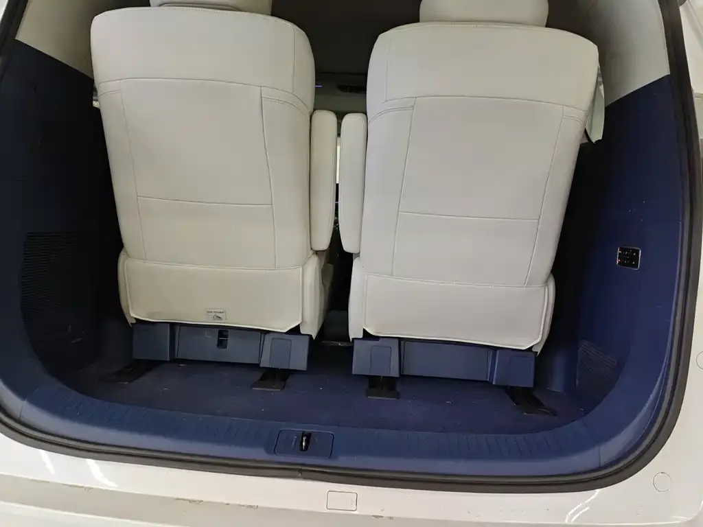 Buick Century 2023 из CN, фото 2