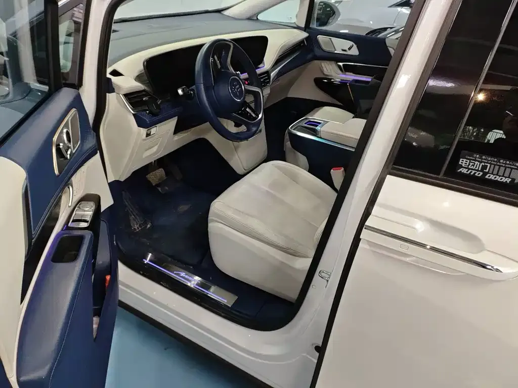 Buick Century 2023 из CN, фото 8