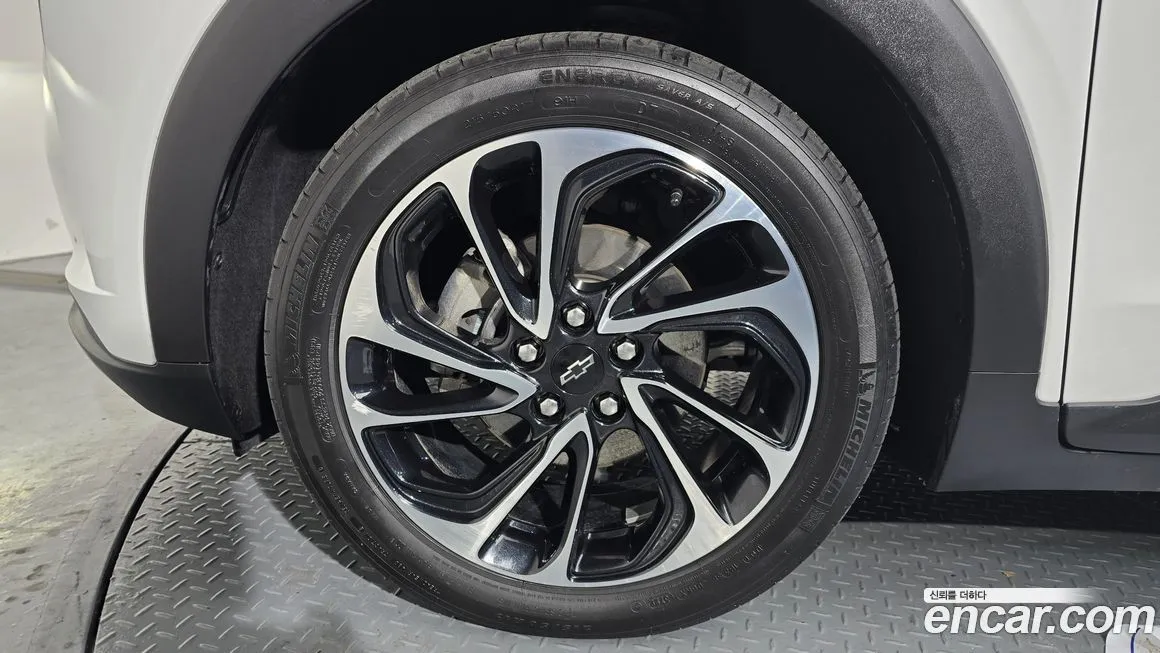 Chevrolet (GM Daewoo) 볼트 EUV 2023 из KR, фото 8