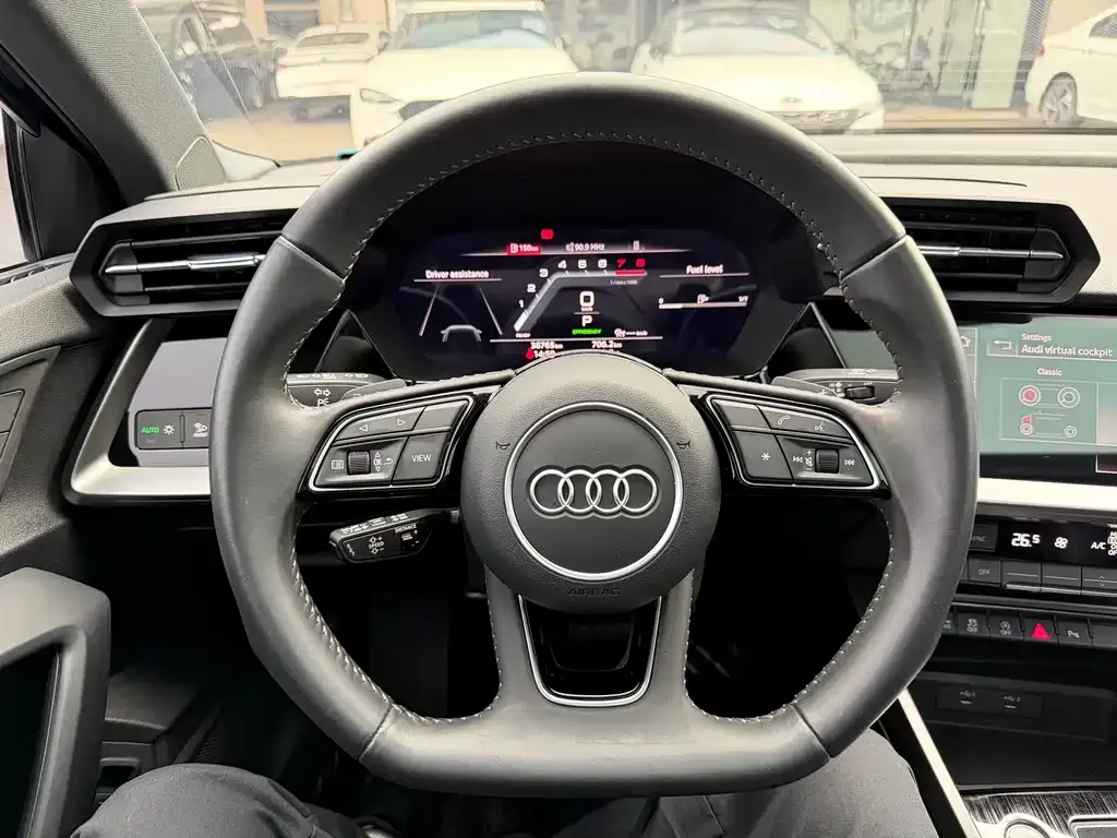 Audi A3 — фото 3
