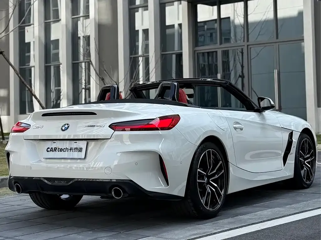 BMW Z4 2023 из CN, фото 4