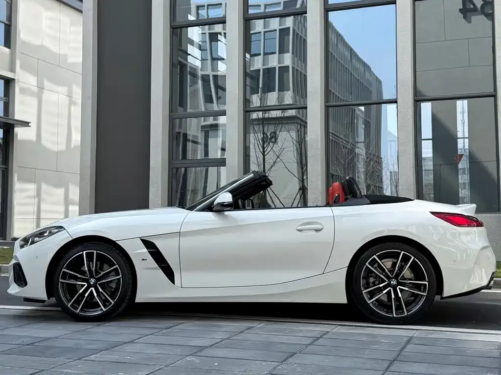 BMW Z4 2023 из CN, фото 5