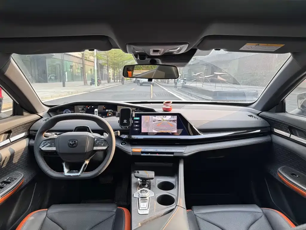 Changan UNI-V 2024 из CN, фото 2