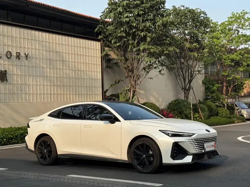 Changan UNI-V 2024 из CN, фото 10