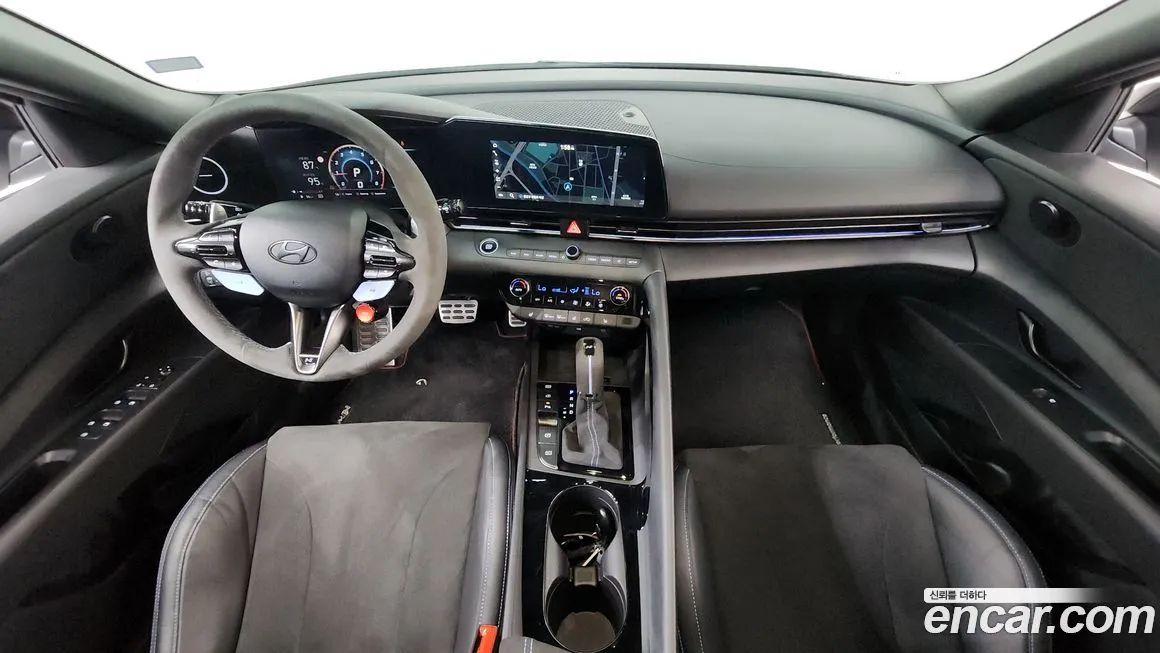 Hyundai AVANTE 2024 из KR, фото 3