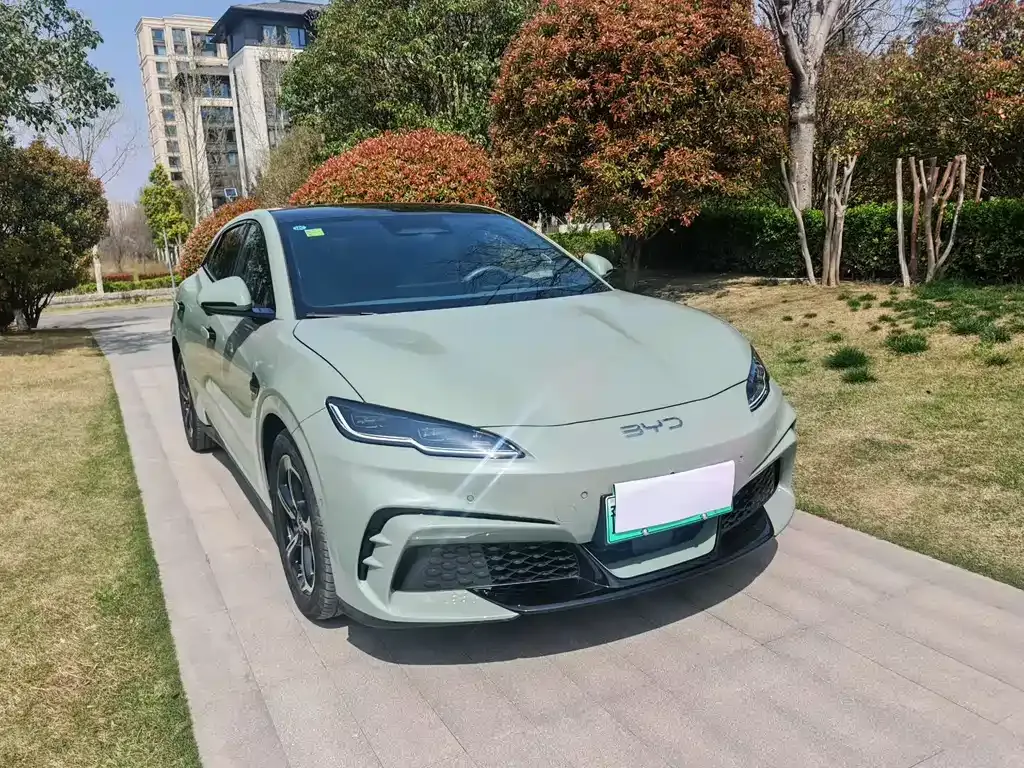 BYD Seal 06GT — фото 8