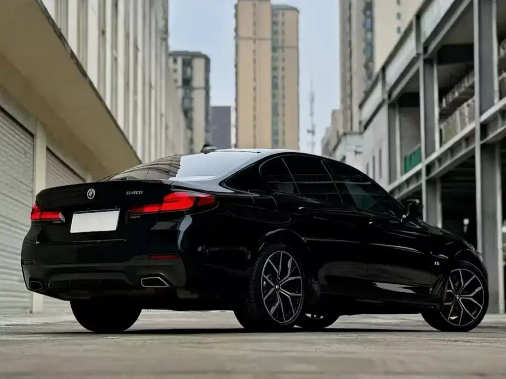 BMW 5 Series (Import) — фото 3
