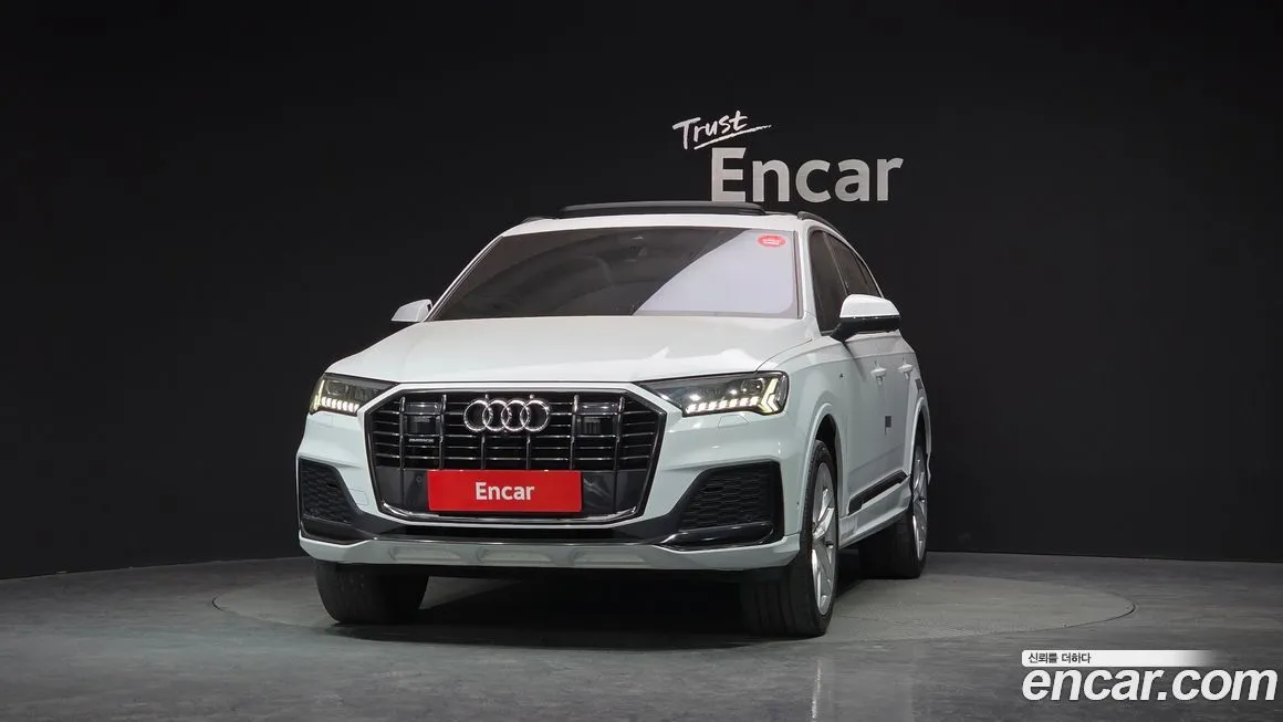 Audi Q7 2023 из KR, фото 6