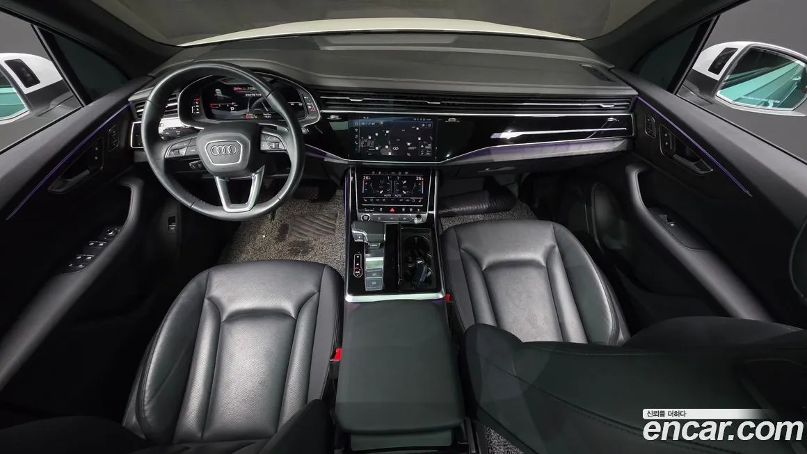 Audi Q7 2023 из KR, фото 2