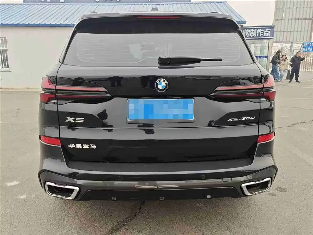 BMW X5 — фото 2