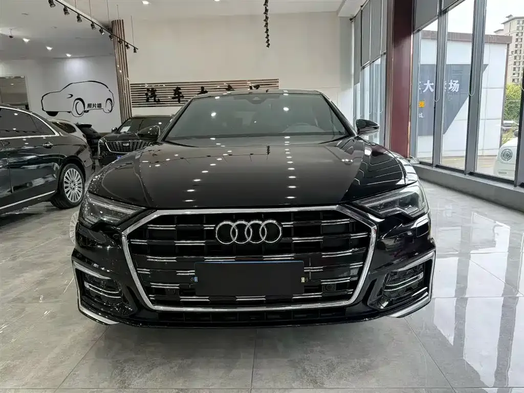 Audi A6L — фото 2
