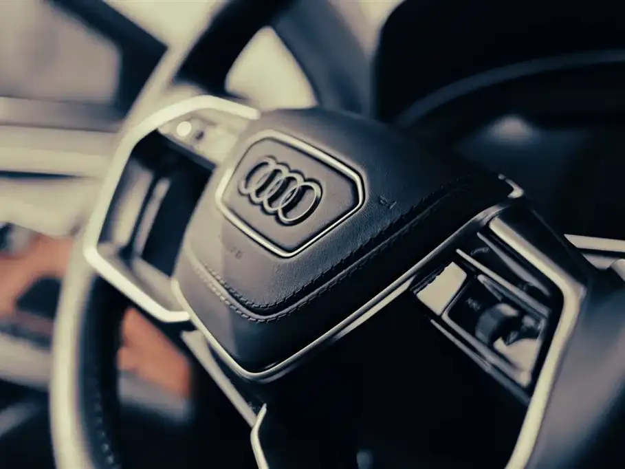 Audi A8 2024 из CN, фото 7