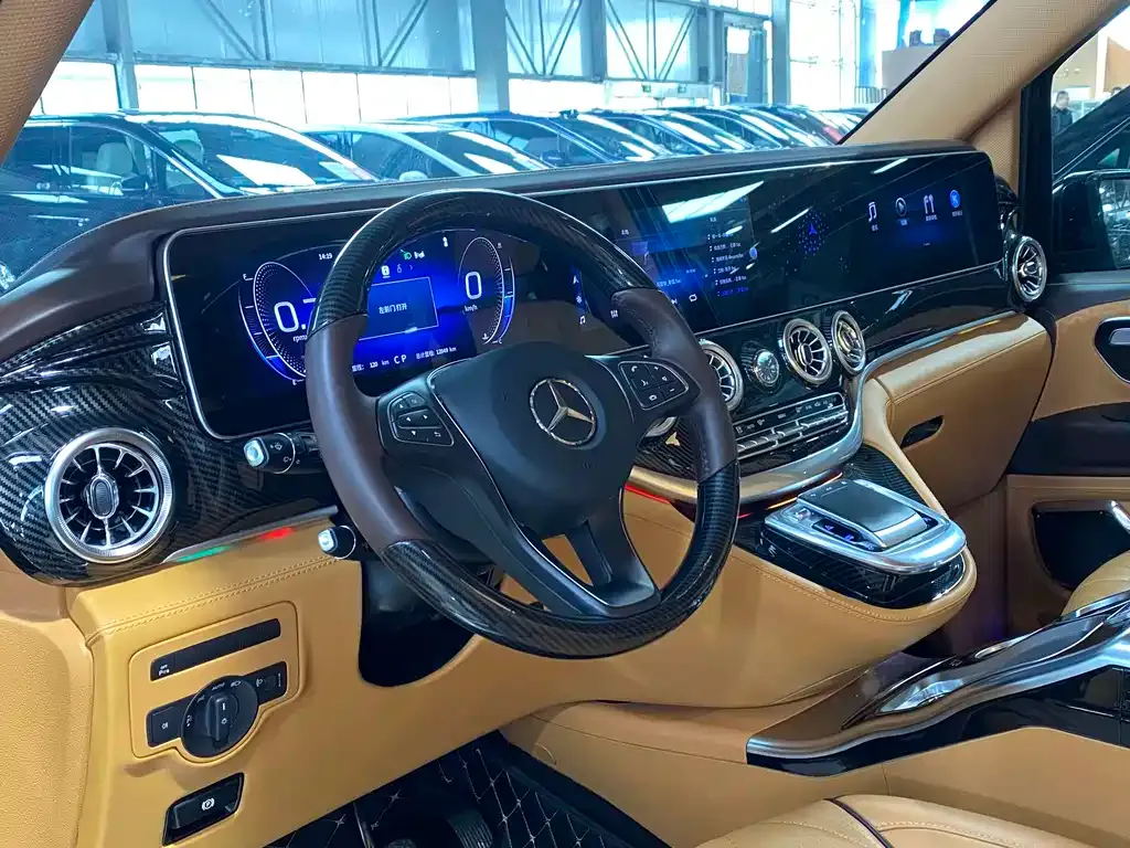 Mercedes-Benz Vito — фото 10