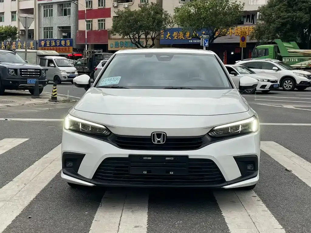 Honda Civic — фото 4