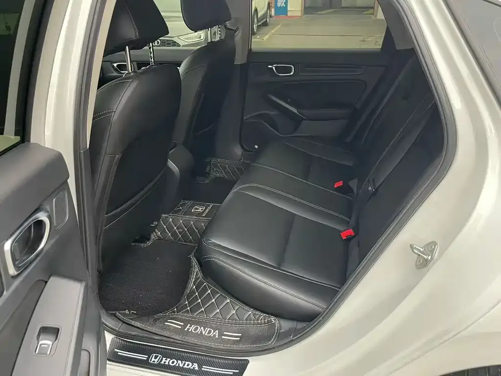 Honda Civic — фото 3