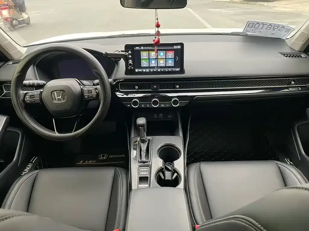 Honda Civic — фото 7