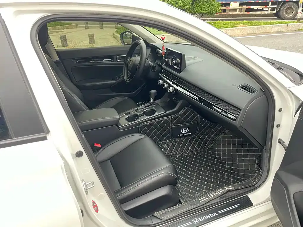 Honda Civic — фото 6