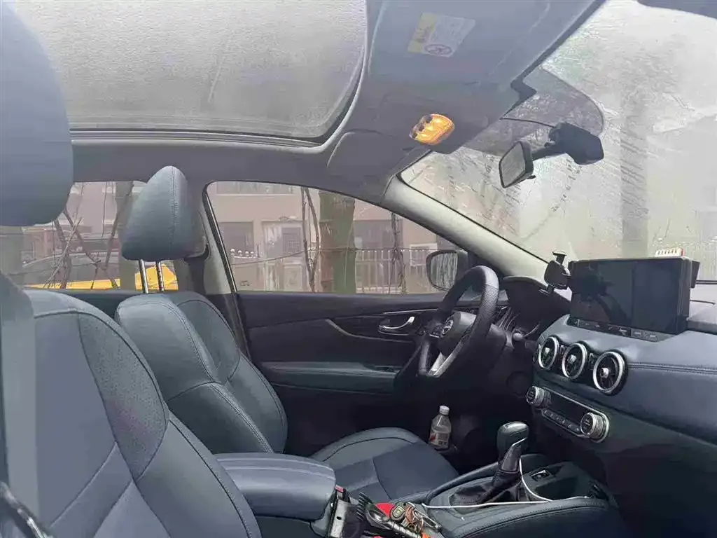 Nissan Qashqai — фото 2