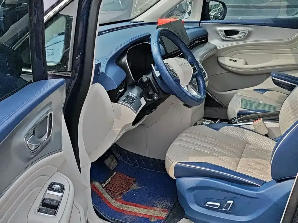 Roewe iMAX8 2022 из CN, фото 9